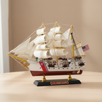Modello U.S. Coast Guard in legno – veliero americano con polena ad aquila