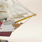 Modello U.S. Coast Guard in legno – veliero americano con polena ad aquila