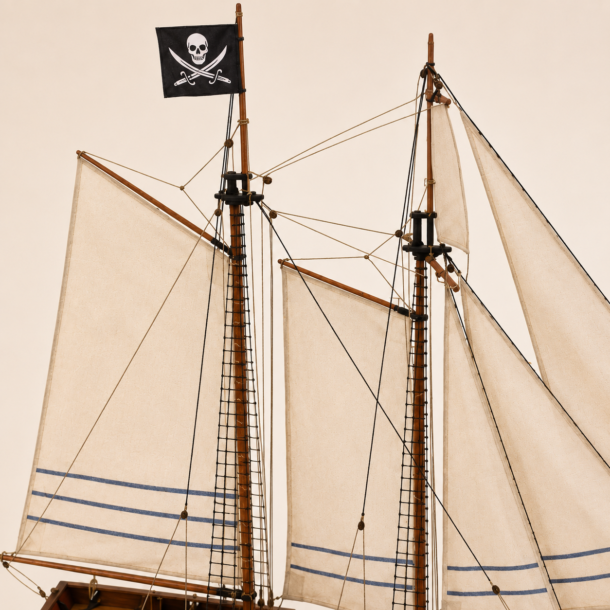 Kit di modellismo navale in legno Nave pirata d'avventura – scala 1:60, goletta a due alberi
