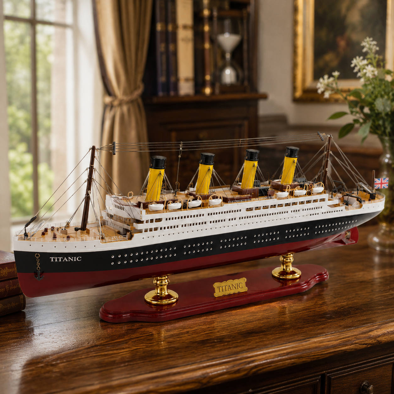 RMS Titanic Wooden Ship Model – Deluxe 80 cm