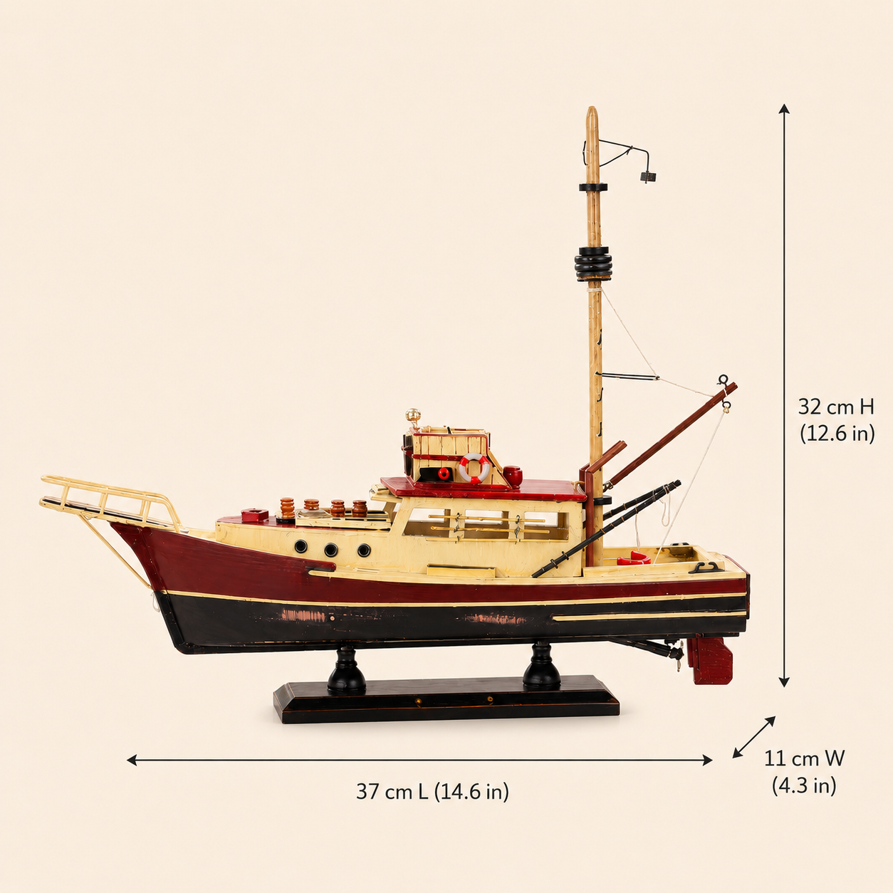 Vintage wooden fishing boat model size chart showing dimensions of 37 cm long, 11 cm wide and 32 cm high, equivalent to 14.6 by 4.3 by 12.6 inches.