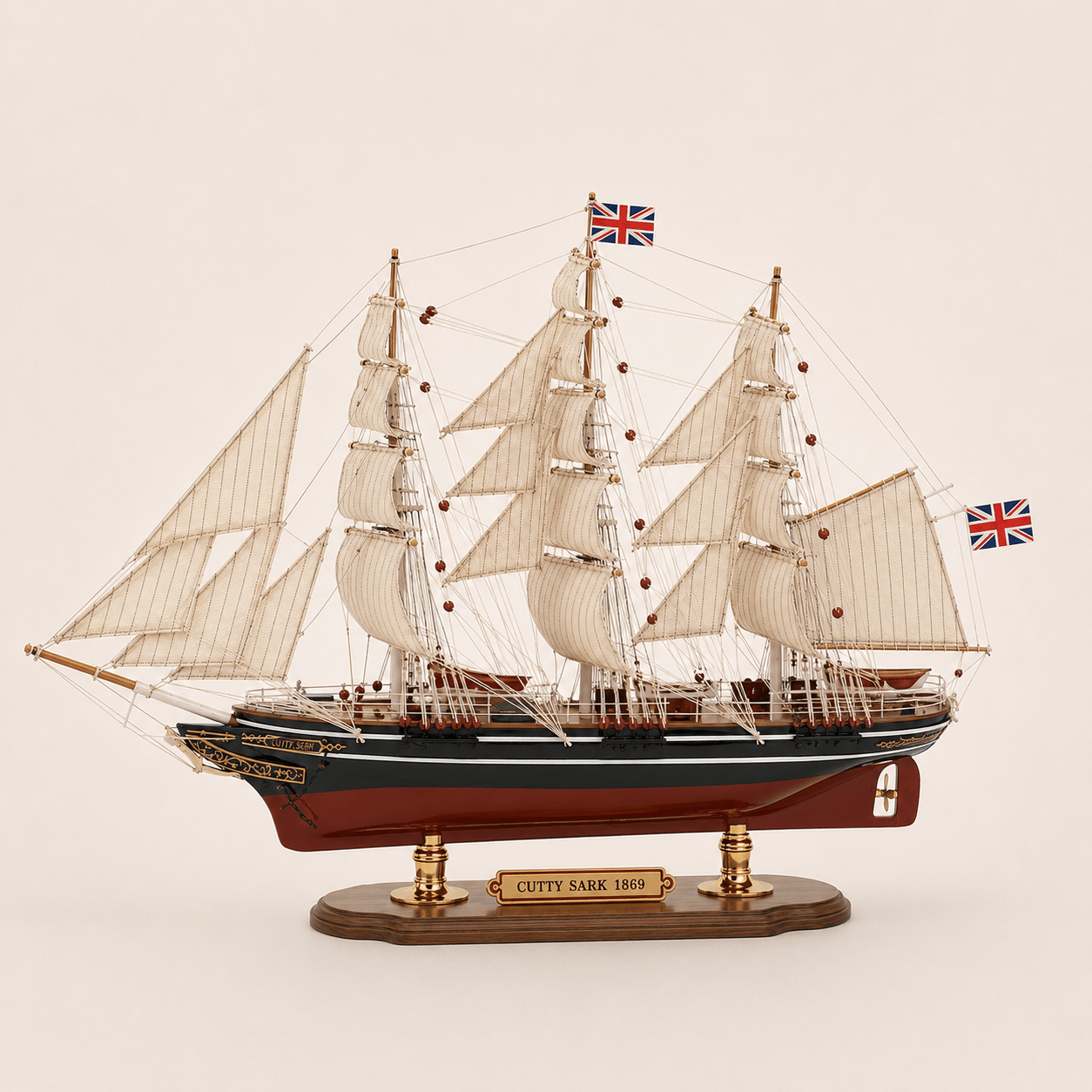 Cutty Sark Wooden Ship Model – Premium 52 cm - Ocean Relic Studio