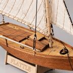 Flattle Wooden Ship Model Kit – Classic 20 cm - Ocean Relic Studio