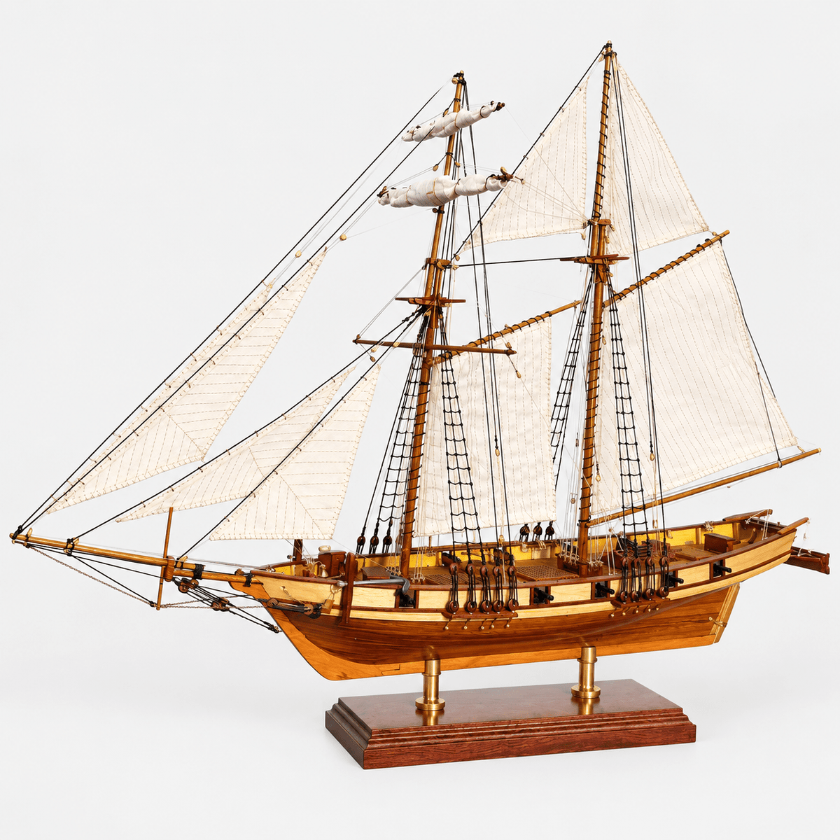 Harvey 1847 Wooden Ship Model Kit – Premium 47 cm - Ocean Relic Studio