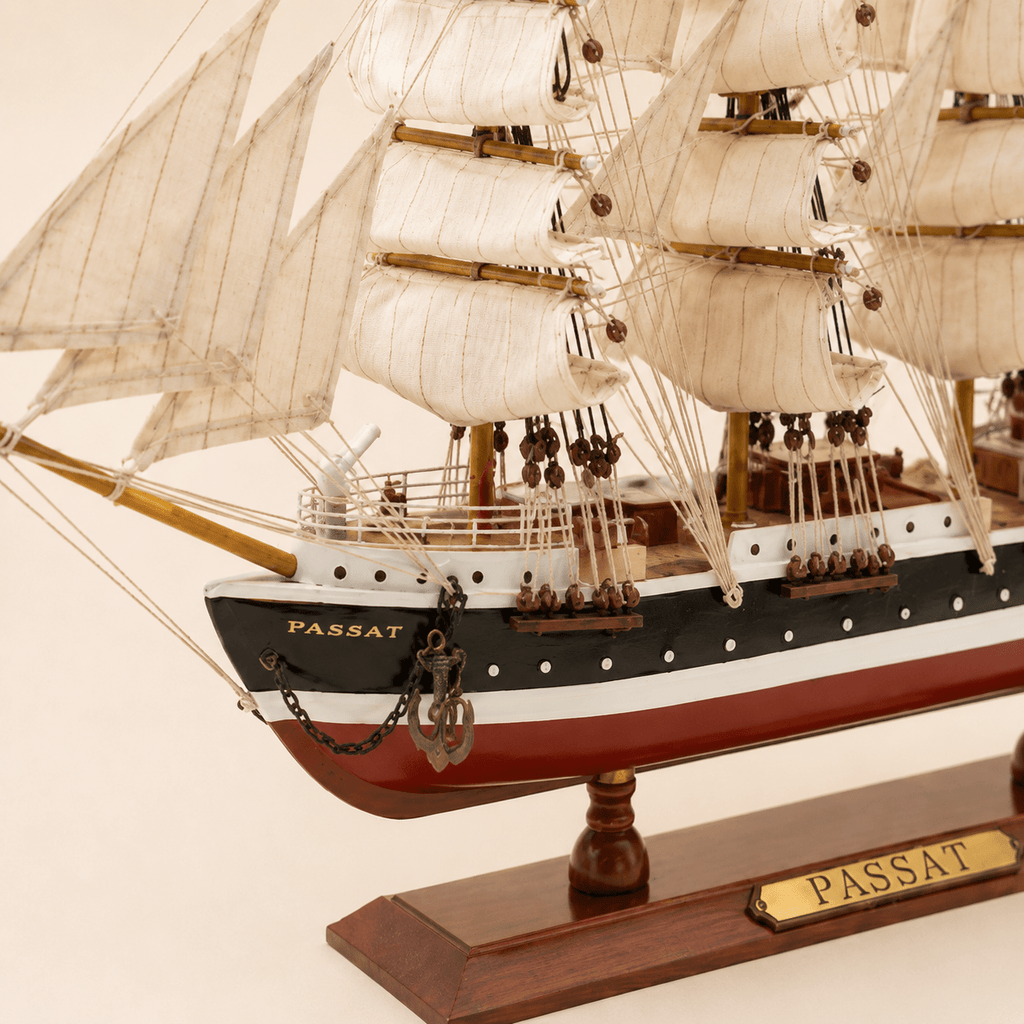 Passat Wooden Ship Model – Premium 50 cm - Ocean Relic Studio- Handcrafted Wooden Ship Model