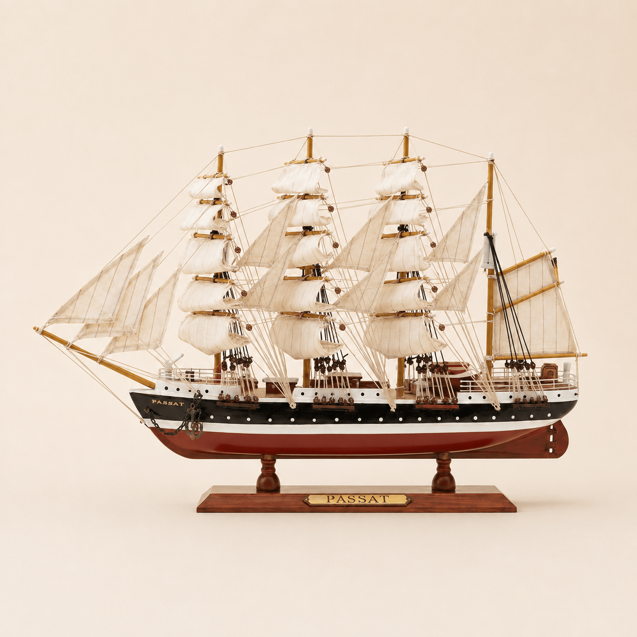 Passat Wooden Ship Model – Premium 50 cm - Ocean Relic Studio- Handcrafted Wooden Ship Model