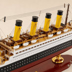 RMS Titanic Wooden Ship Model – Deluxe 80 cm - Ocean Relic Studio- Handcrafted Wooden Ship Model