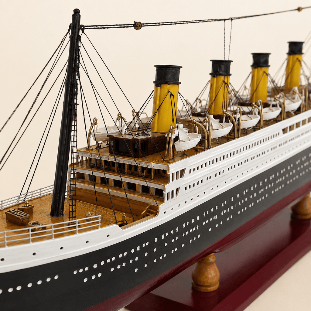RMS Titanic Wooden Ship Model – Premium 55 cm - Ocean Relic Studio- Handcrafted Wooden Ship Model