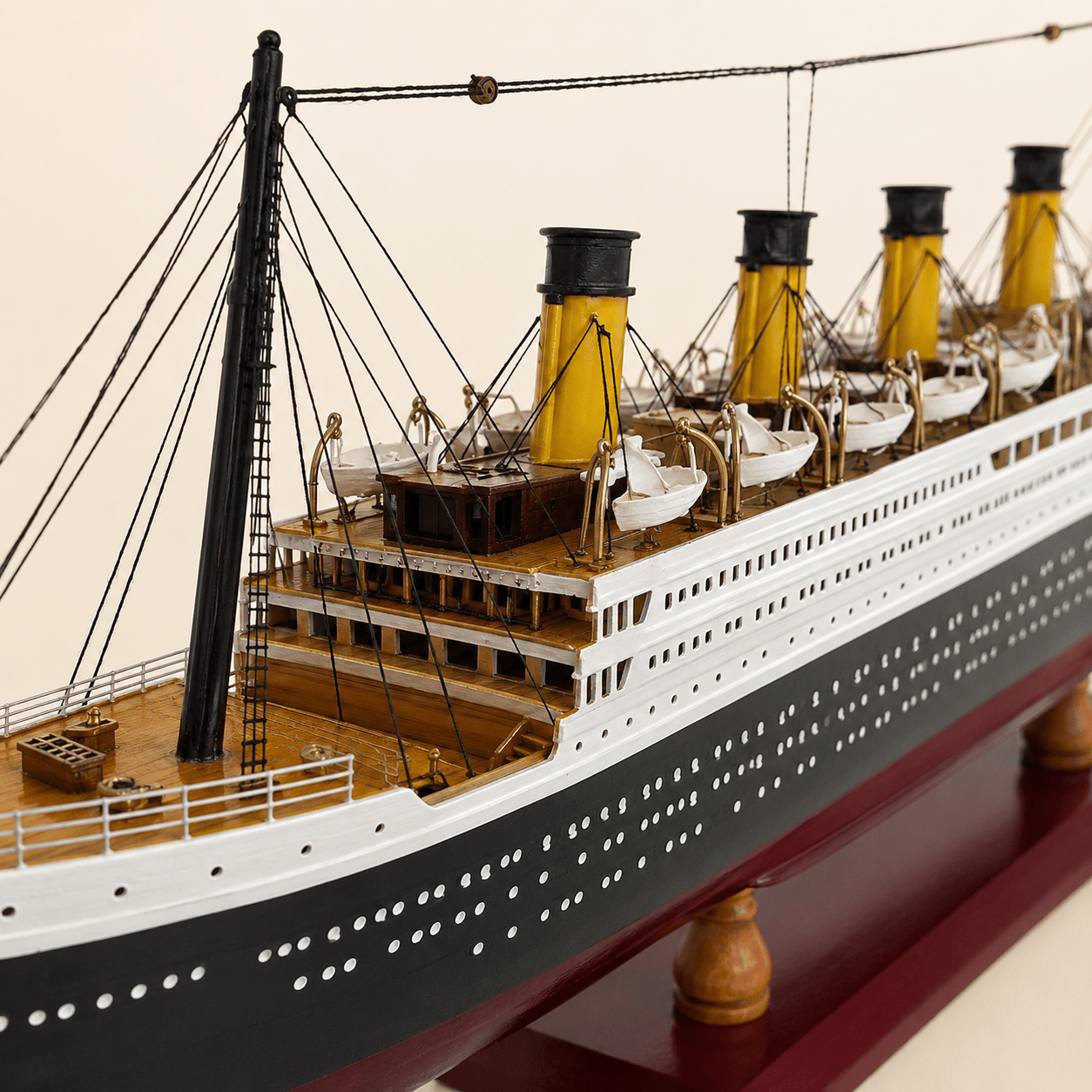 RMS Titanic Wooden Ship Model – Premium 55 cm - Ocean Relic Studio- Handcrafted Wooden Ship Model