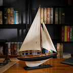 American Single-Mast Sailboat Model – Handcrafted Wooden Sailing Yacht