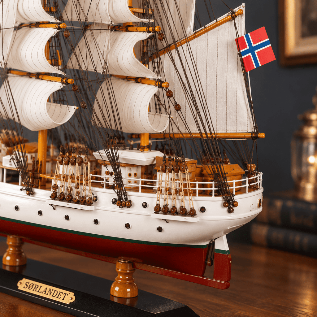 Sørlandet Wooden Ship Model – Deluxe 65 cm - Ocean Relic Studio