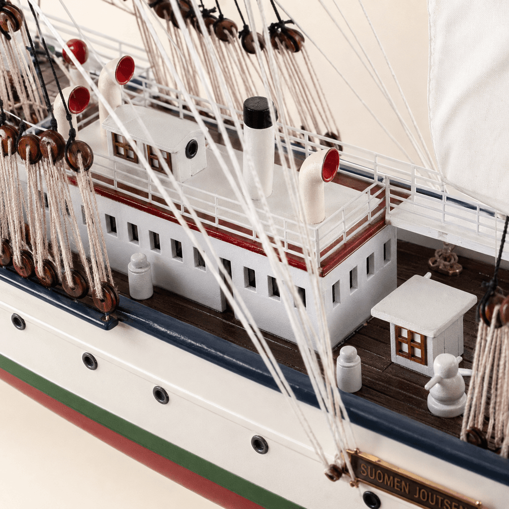 Suomen Joutsen Wooden Ship Model – Deluxe 80 cm - Ocean Relic Studio- Handcrafted Wooden Ship Model