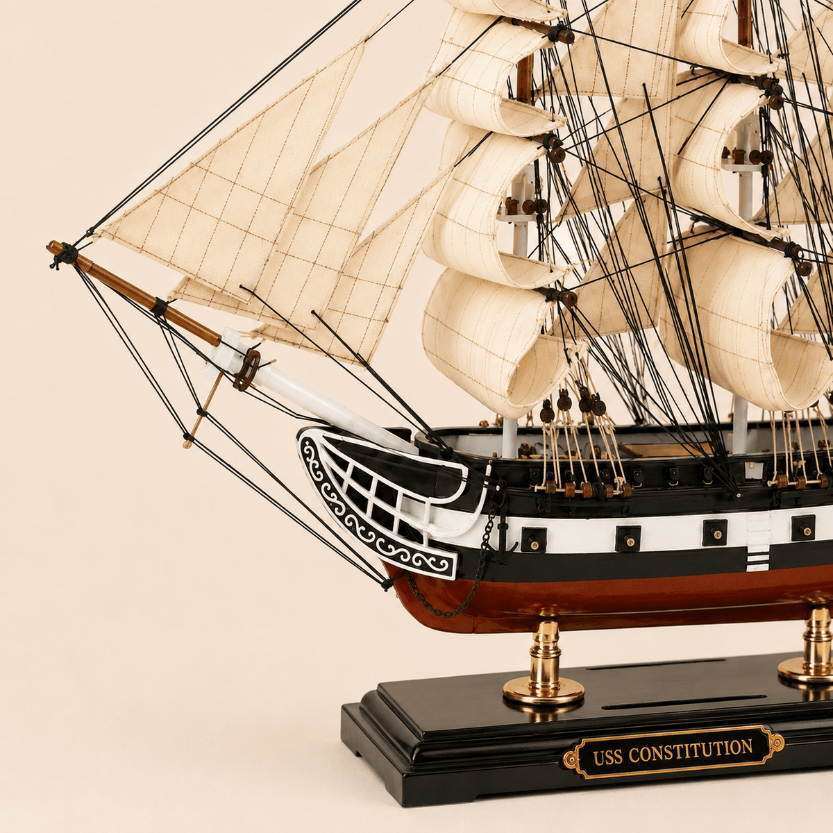 USS Constitution Wooden Ship Model – Premium 60 cm - Ocean Relic Studio